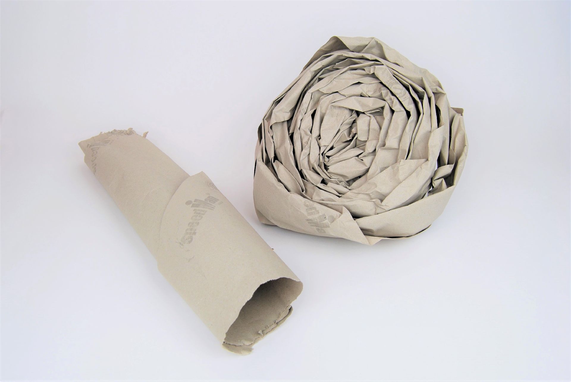 Nachhaltige SpeedMan Papierpolster aus 100% Altpapier